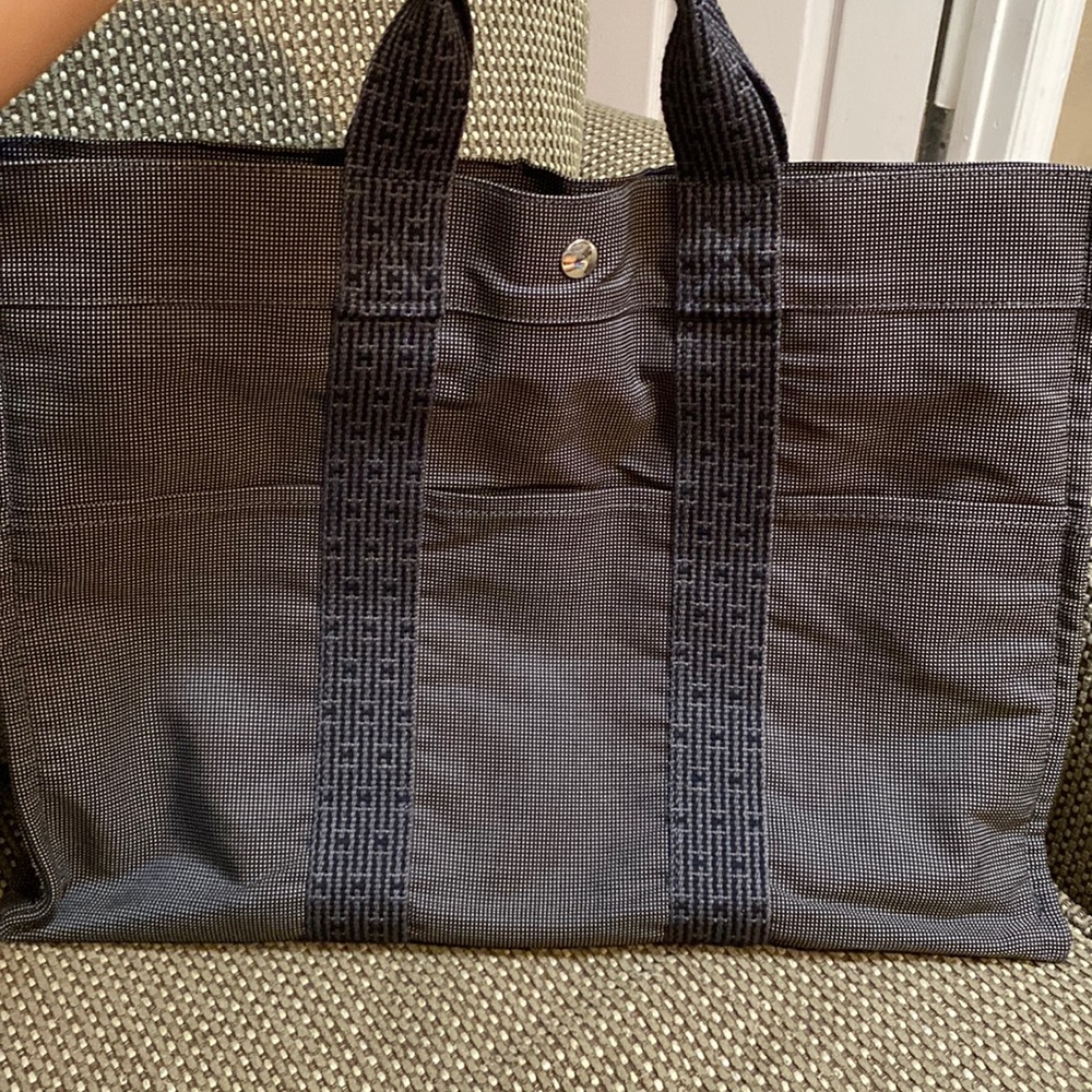 Hermes Her Line  Tote Mm Gray